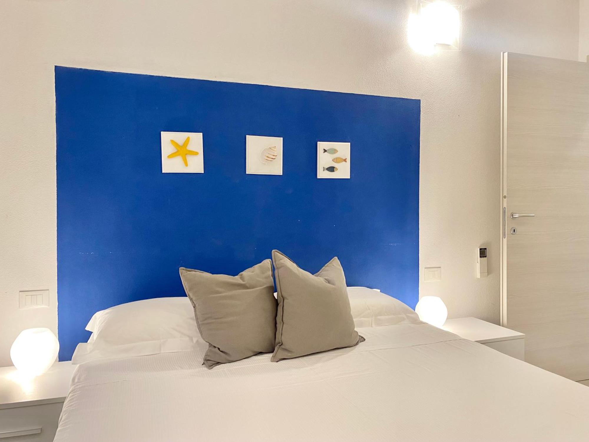 Alla Casa Rosa Al Mare, Central Seafront Stay With Free Private Garage, Air Conditionig, Wi-Fi, Ideal Choice For A Relaxing And Exciting Coastal Escape Rapallo Exterior photo