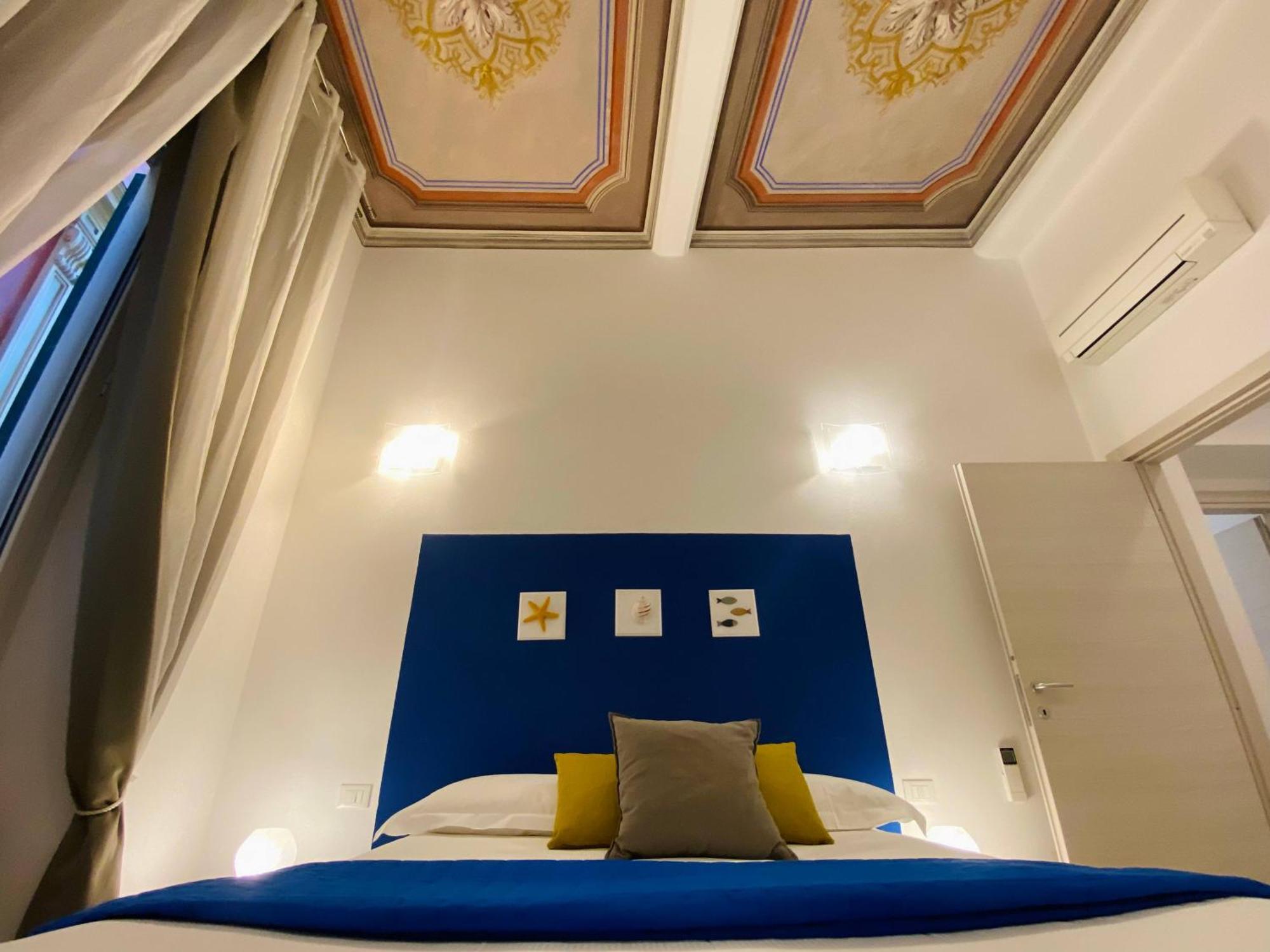 Alla Casa Rosa Al Mare, Central Seafront Stay With Free Private Garage, Air Conditionig, Wi-Fi, Ideal Choice For A Relaxing And Exciting Coastal Escape Rapallo Exterior photo