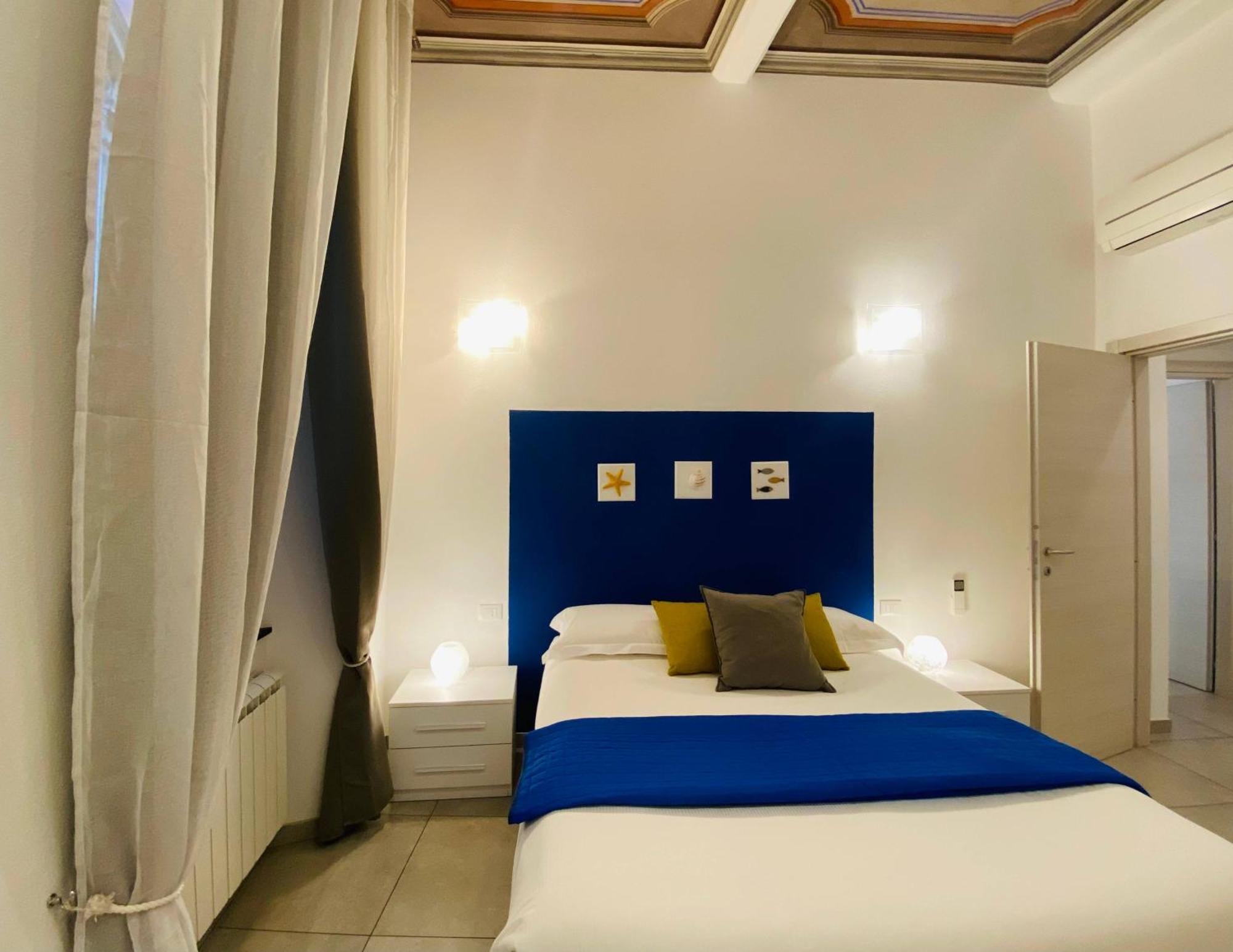 Alla Casa Rosa Al Mare, Central Seafront Stay With Free Private Garage, Air Conditionig, Wi-Fi, Ideal Choice For A Relaxing And Exciting Coastal Escape Rapallo Exterior photo