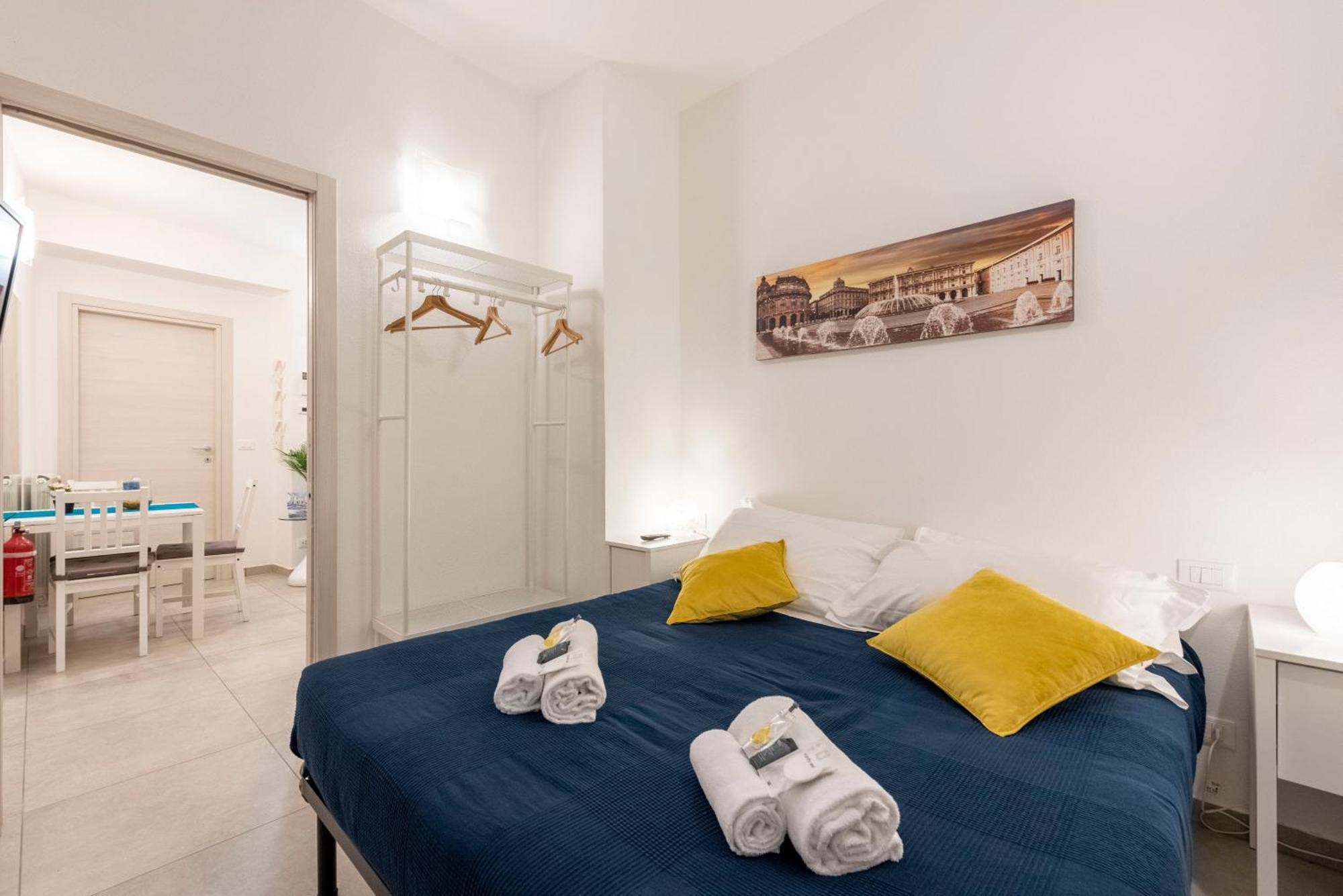 Alla Casa Rosa Al Mare, Central Seafront Stay With Free Private Garage, Air Conditionig, Wi-Fi, Ideal Choice For A Relaxing And Exciting Coastal Escape Rapallo Exterior photo